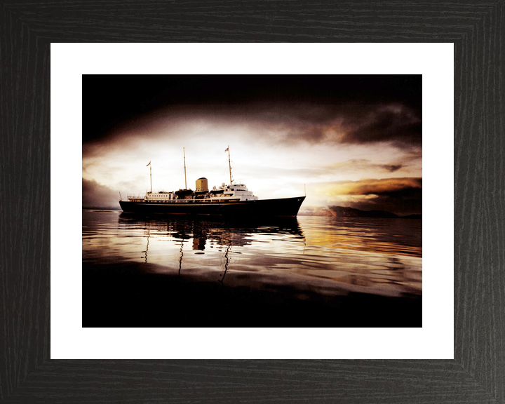 HMY Britannia Royal Yacht 1996 Photo Print - Posters, Prints, & Visual Artwork - by Hampshire Prints (image 2 of 9)