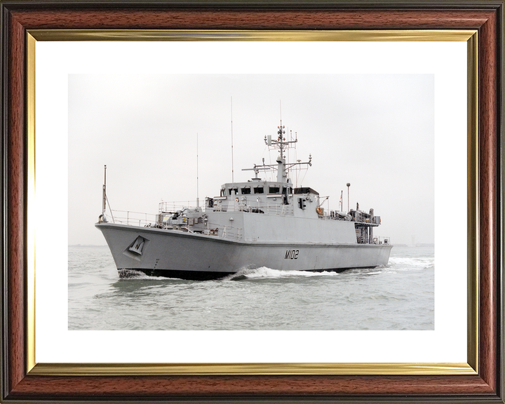 HMS Inverness M102 Sandown Class Minehunter 1997 Photo Print - Posters, Prints, & Visual Artwork - by Hampshire Prints (image 8 of 9)