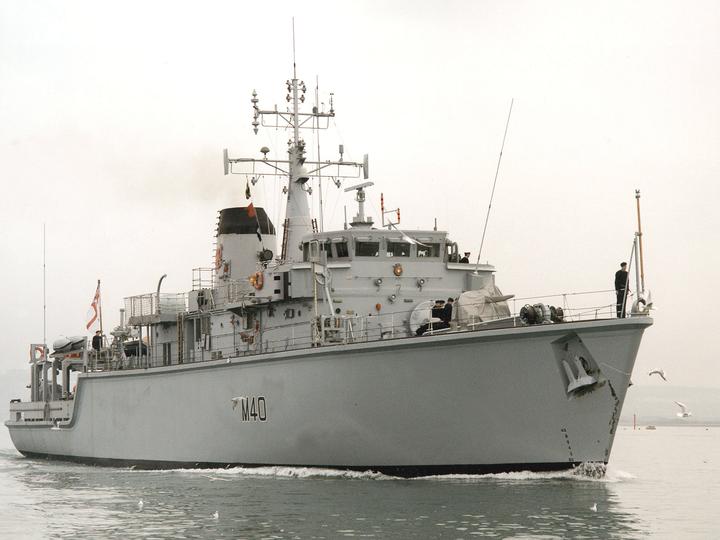 HMS Berkeley (M40) Photo Print - Entering Harbour - Royal Navy Hunt Class Mine Warfare Vessel