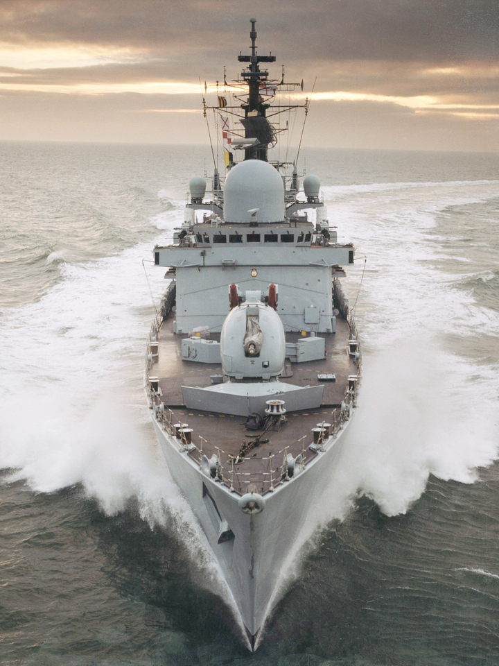 HMS Southampton D90 Type 42 Destroyer 2007 At Sea Photo Print - Posters, Prints, & Visual Artwork - by Hampshire Prints (image 1 of 9)