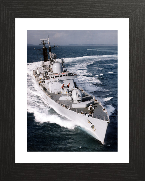 HMS York D98 Type 42 Destroyer 2004