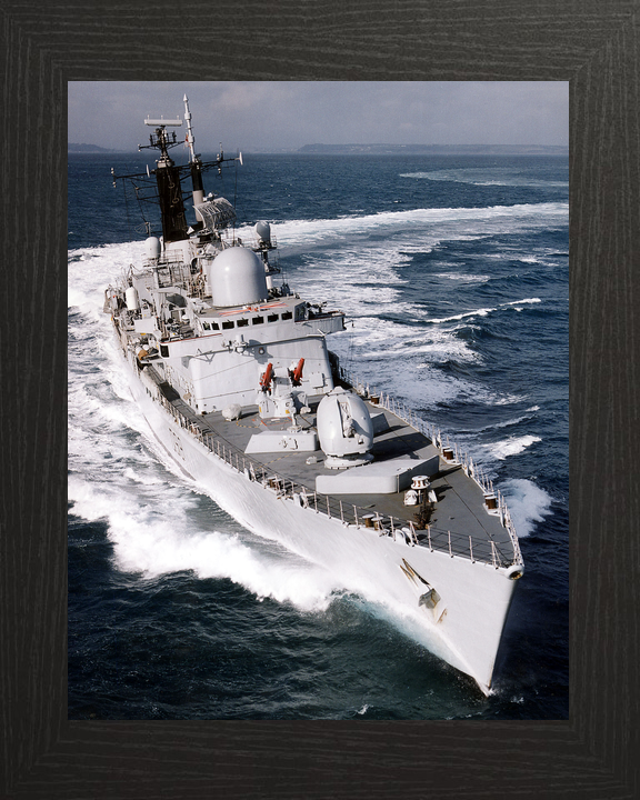 HMS York D98 Type 42 Destroyer 2004