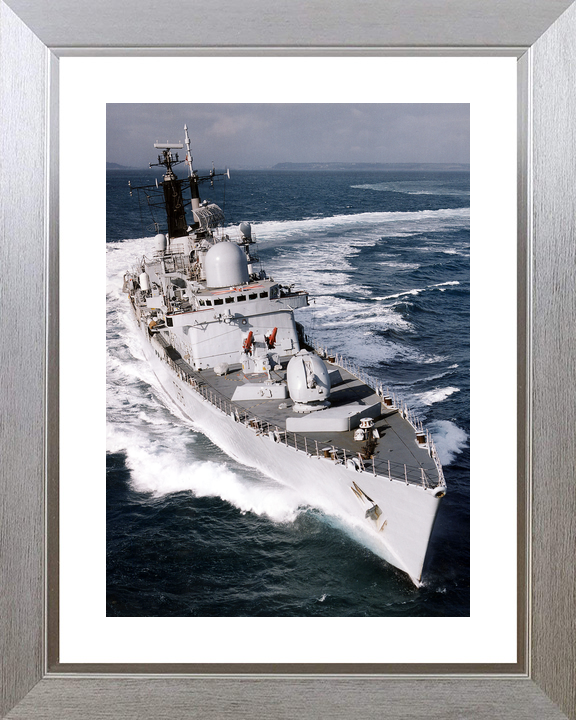 HMS York D98 Type 42 Destroyer 2004