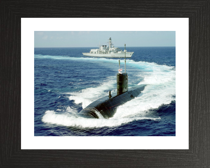HMS Sceptre S104 Swiftsure Class Submarine 1996