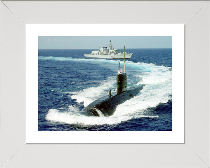 HMS Sceptre S104 Swiftsure Class Submarine 1996