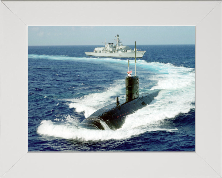 HMS Sceptre S104 Swiftsure Class Submarine 1996