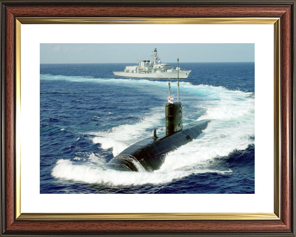 HMS Sceptre S104 Swiftsure Class Submarine 1996