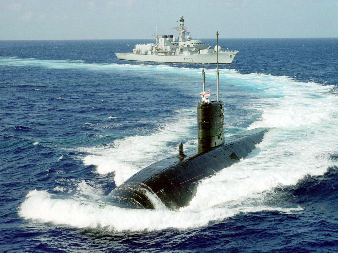 HMS Sceptre S104 Swiftsure Class Submarine 1996