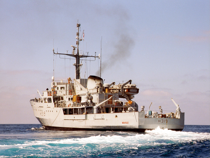 HMS Beagle (H319) Photo Print - At Sea 1999 - Royal Navy Bulldog Class Survey Vessel