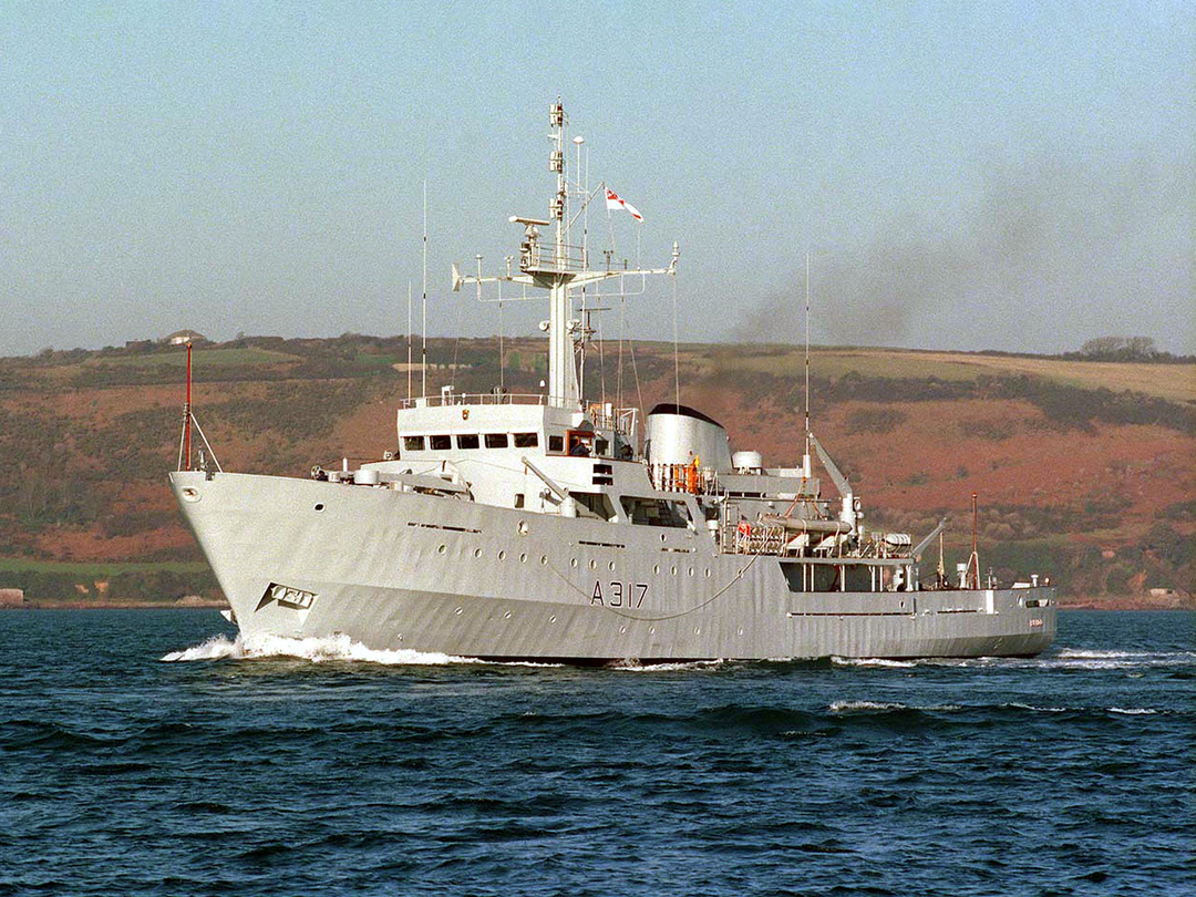 HMS Bulldog (A317) Photo Print - Plymouth Sound - Royal Navy Bulldog Class Survey Vessel
