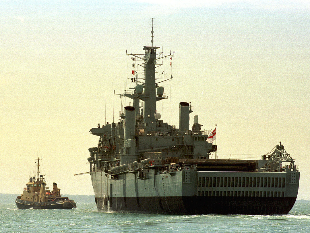 HMS Fearless (L10) Photo Print - Under Tow 2001 - Royal Navy Fearless Class Landing Platform Dock