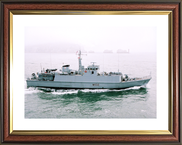 HMS Inverness M102 Sandown Class Minehunter August 2001 Photo Print