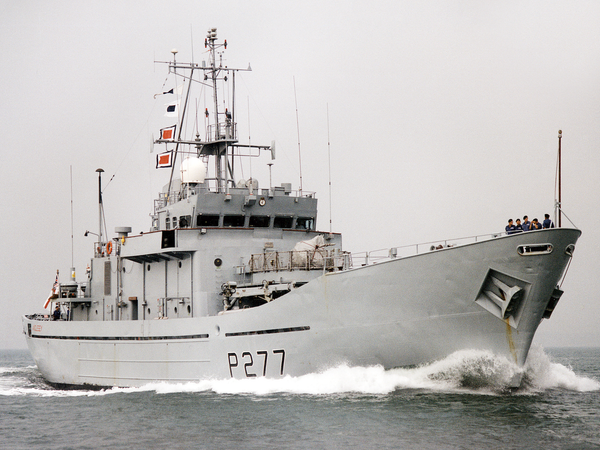 HMS Anglesey P277 Island Class Patrol Vessel Underway