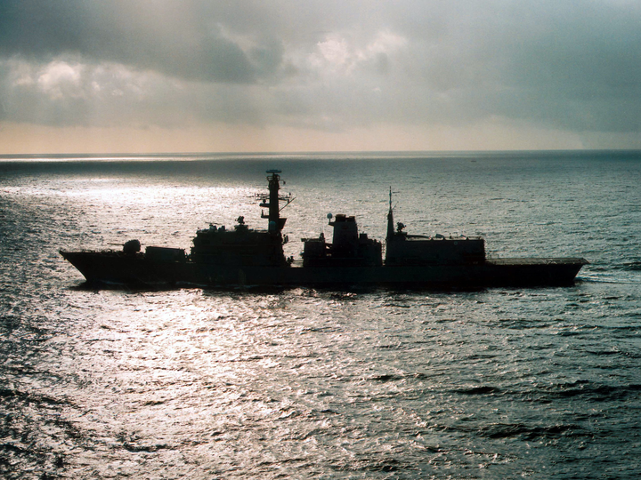 HMS Portland (F79) Photo Print - Silhouette 2001 - Royal Navy Type 23 Frigate