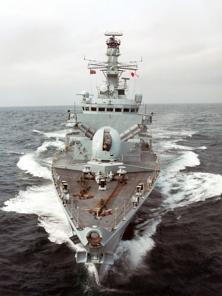 HMS Somerset (F82) Photo Print - At Sea 2003 - Royal Navy Type 23 Frigate Posters, Prints, & Visual Artwork Hampshire Prints 6 x 4 No Frame No