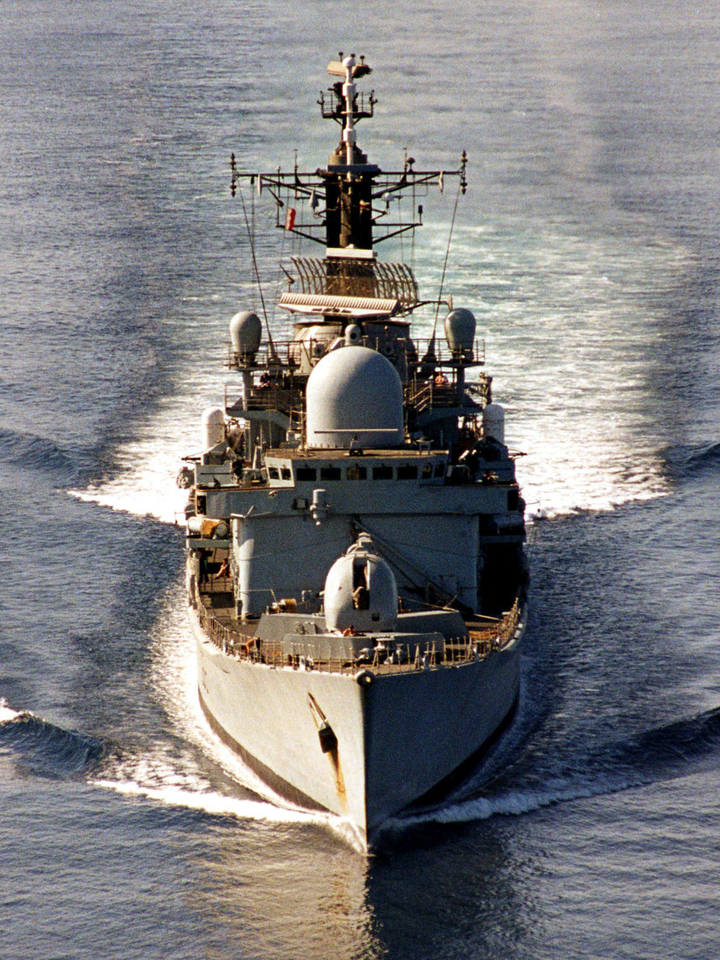 HMS York (D98) - Arabian Sea 2002 - Royal Navy Type 42 Destroyer Photo Print Wall Art Naval Decor UK Posters, Prints, & Visual Artwork Hampshire Prints 6 x 4 No Frame No