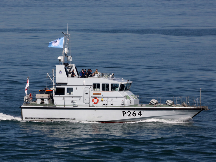 HMS Archer (P264) Photo Print - at sea 2018 - Royal Navy Archer Class P2000 Patrol Vessel Posters, Prints, & Visual Artwork Hampshire Prints 6 x 4 No Frame No