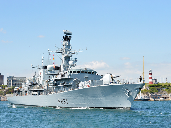 HMS Argyll (F231) Photo Print - Departs Plymouth 2014 - Royal Navy Type 23 Frigate Posters, Prints, & Visual Artwork Hampshire Prints 6 x 4 No Frame No