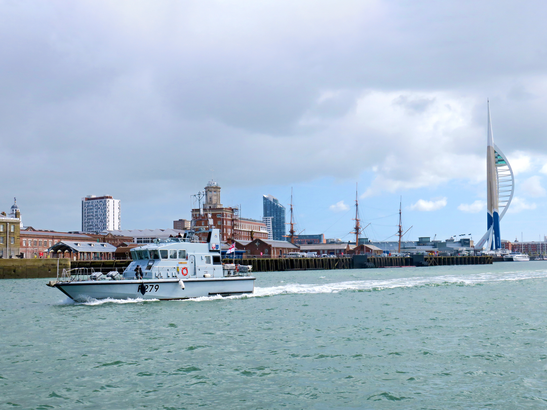 HMS Blazer (P279) Photo Print - Portsmouth Return 2019 - Royal Navy Archer Class P2000 Patrol Vessel Posters, Prints, & Visual Artwork Hampshire Prints 6 x 4 No Frame No