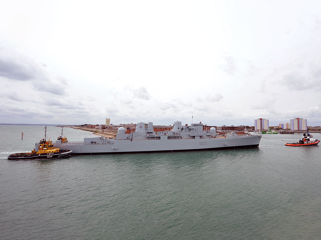 HMS Bristol (D23) Photo Print - Portsmouth Return 2011 - Royal Navy Type 82 Destroyer Posters, Prints, & Visual Artwork Hampshire Prints 6 x 4 No Frame No