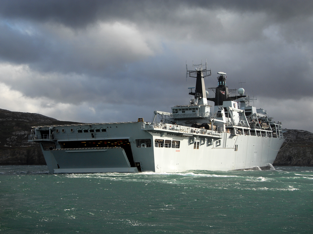HMS Bulwark (L15) Photo Print - EX Joint Warrior 2008 - Royal Navy Albion Class Amphibious Ship Posters, Prints, & Visual Artwork Hampshire Prints 6 x 4 No Frame No
