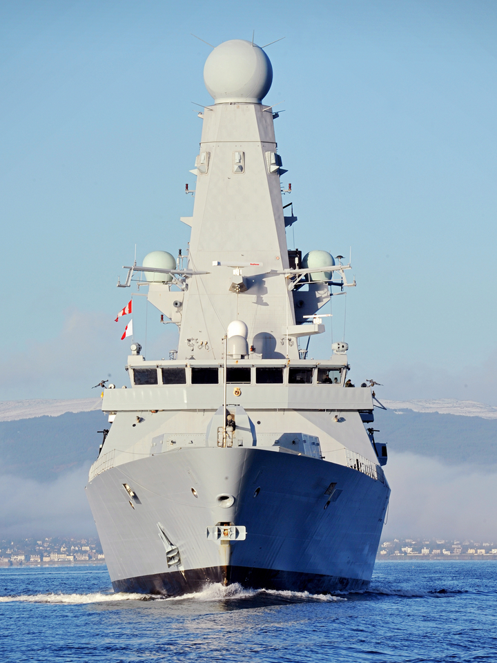HMS Daring (D32) Photo Print - Enters HMNB Clyde 2011 - Royal Navy Type 45 Destroyer Posters, Prints, & Visual Artwork Hampshire Prints 6 x 4 No Frame No