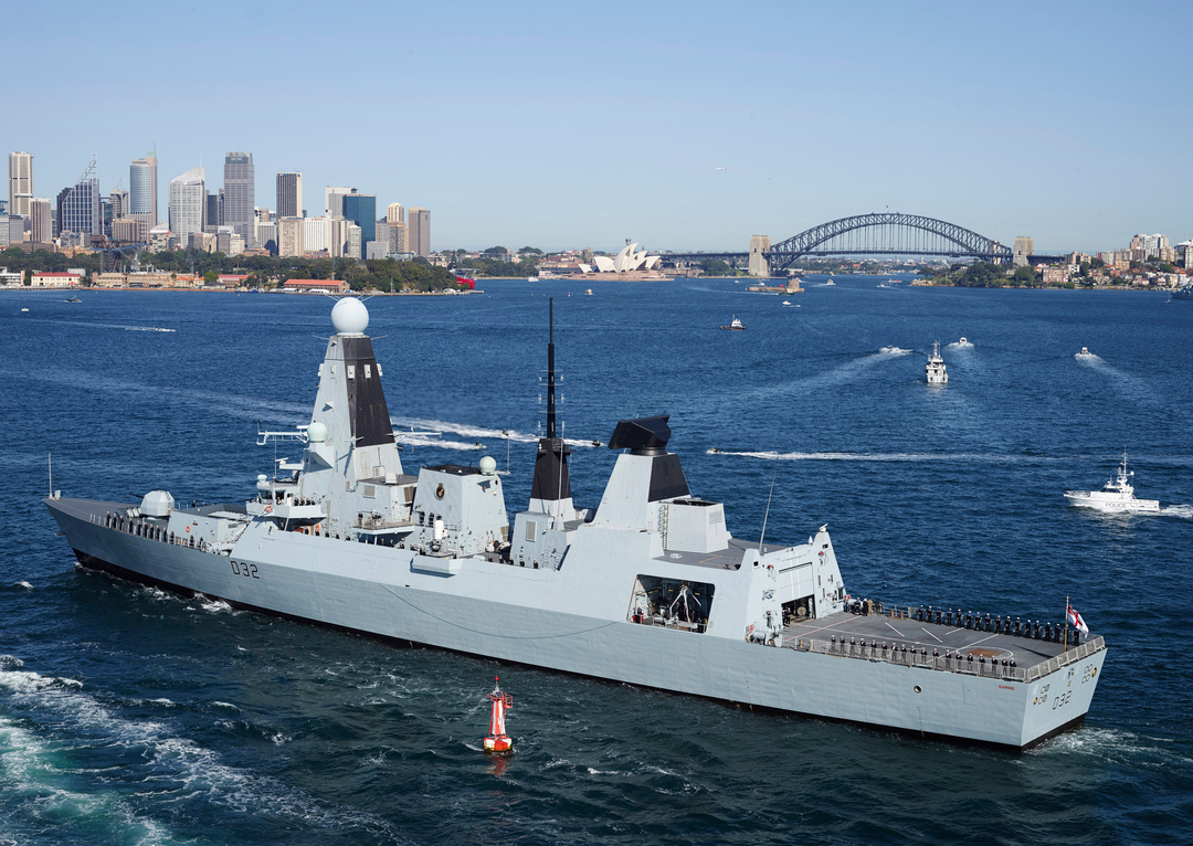 HMS Daring (D32) Photo Print - Sydney Harbour 2013 - Royal Navy Type 45 Destroyer Posters, Prints, & Visual Artwork Hampshire Prints 6 x 4 No Frame No