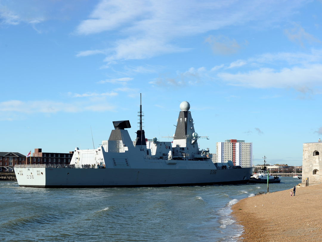 HMS Defender (D36) Photo Print - Portsmouth Return 2014 - Royal Navy Type 45 Destroyer Posters, Prints, & Visual Artwork Hampshire Prints 6 x 4 No Frame No