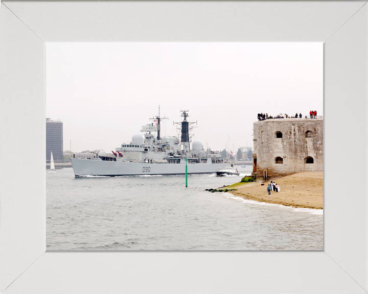 HMS Southampton D90 Type 42 Destroyer December 2007