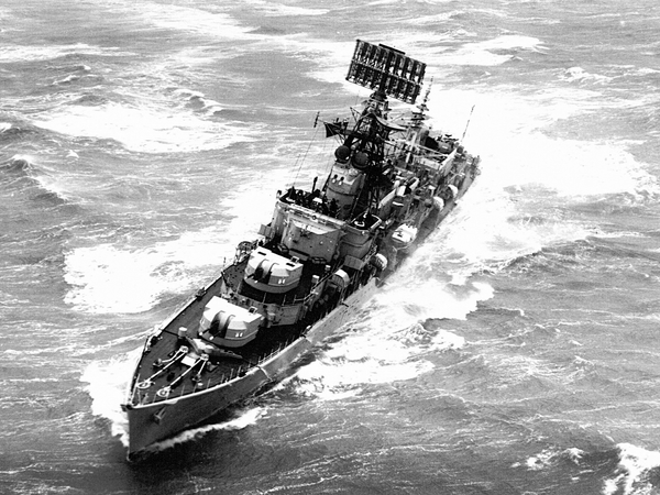 HMS Agincourt D86 Battle Class Destroyer 1962 Port Bow View
