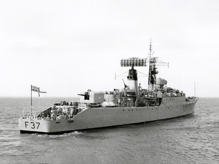 HMS Jaguar (F37) - At Sea 1967 - Royal Navy Leopard Class Frigate Photo Print Wall Art Naval Decor UK Posters, Prints, & Visual Artwork Hampshire Prints 6 x 4 No Frame No