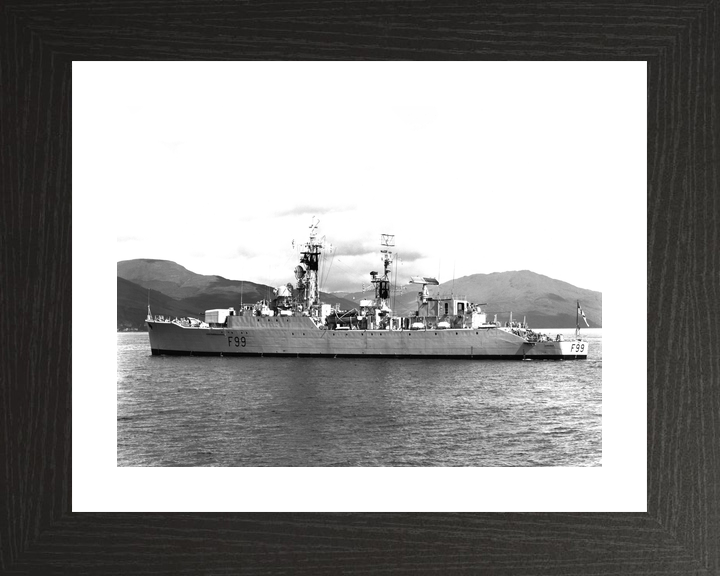 HMS Lincoln F99 Salisbury Class Frigate 1960 Photo Print - Posters, Prints, & Visual Artwork - by Hampshire Prints (image 2 of 9)