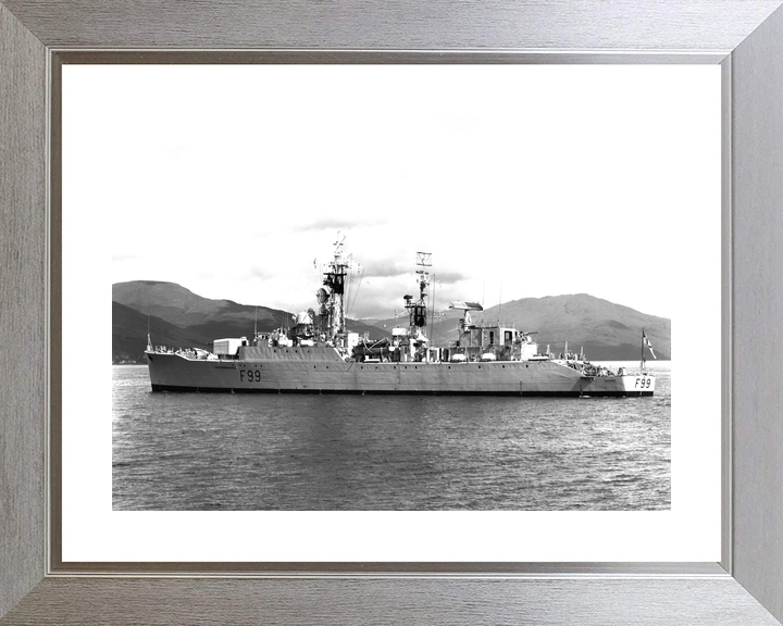 HMS Lincoln F99 Salisbury Class Frigate 1960 Photo Print - Posters, Prints, & Visual Artwork - by Hampshire Prints (image 6 of 9)