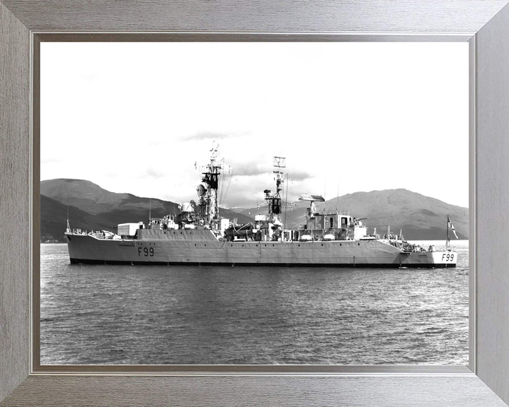 HMS Lincoln F99 Salisbury Class Frigate 1960 Photo Print - Posters, Prints, & Visual Artwork - by Hampshire Prints (image 7 of 9)