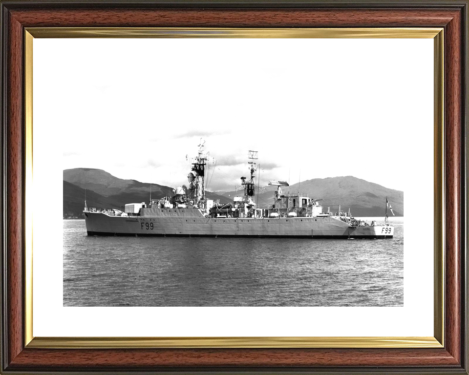 HMS Lincoln F99 Salisbury Class Frigate 1960 Photo Print - Posters, Prints, & Visual Artwork - by Hampshire Prints (image 8 of 9)
