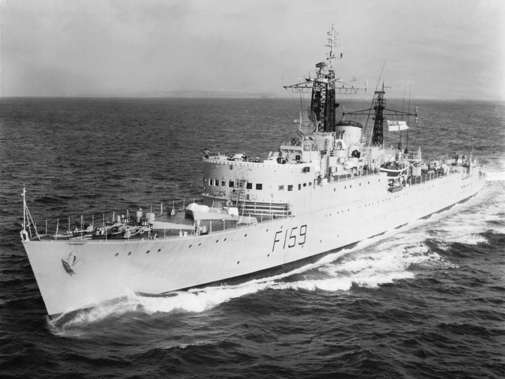 HMS Wakeful (F159) Photo Print - At Sea 1966 - Royal Navy Type 15 Frigate Posters, Prints, & Visual Artwork Hampshire Prints 6 x 4 No Frame No