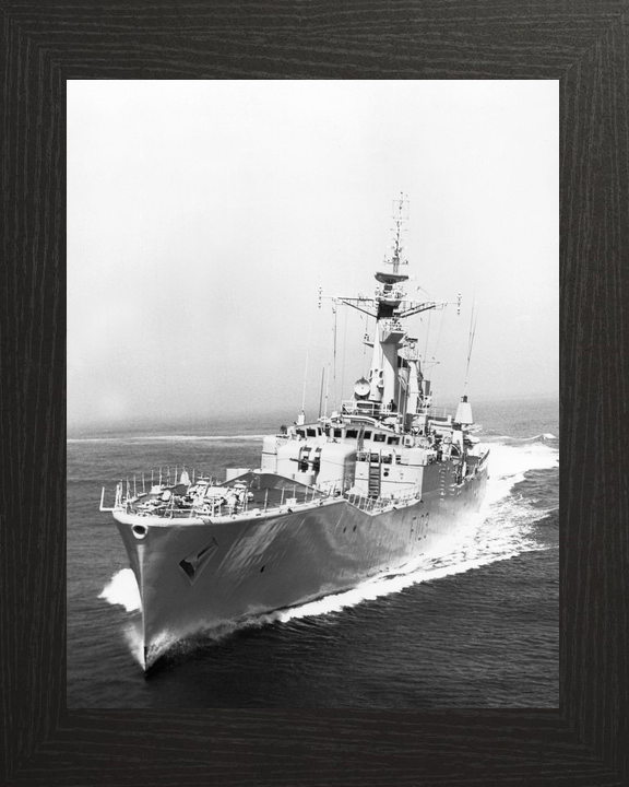 HMS Lowestoft F103 Rothesay Class Frigate 1970 Photo Print - Posters, Prints, & Visual Artwork - by Hampshire Prints (image 3 of 9)