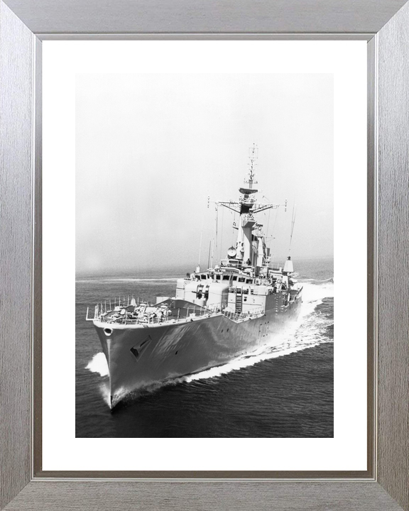 HMS Lowestoft F103 Rothesay Class Frigate 1970 Photo Print - Posters, Prints, & Visual Artwork - by Hampshire Prints (image 6 of 9)