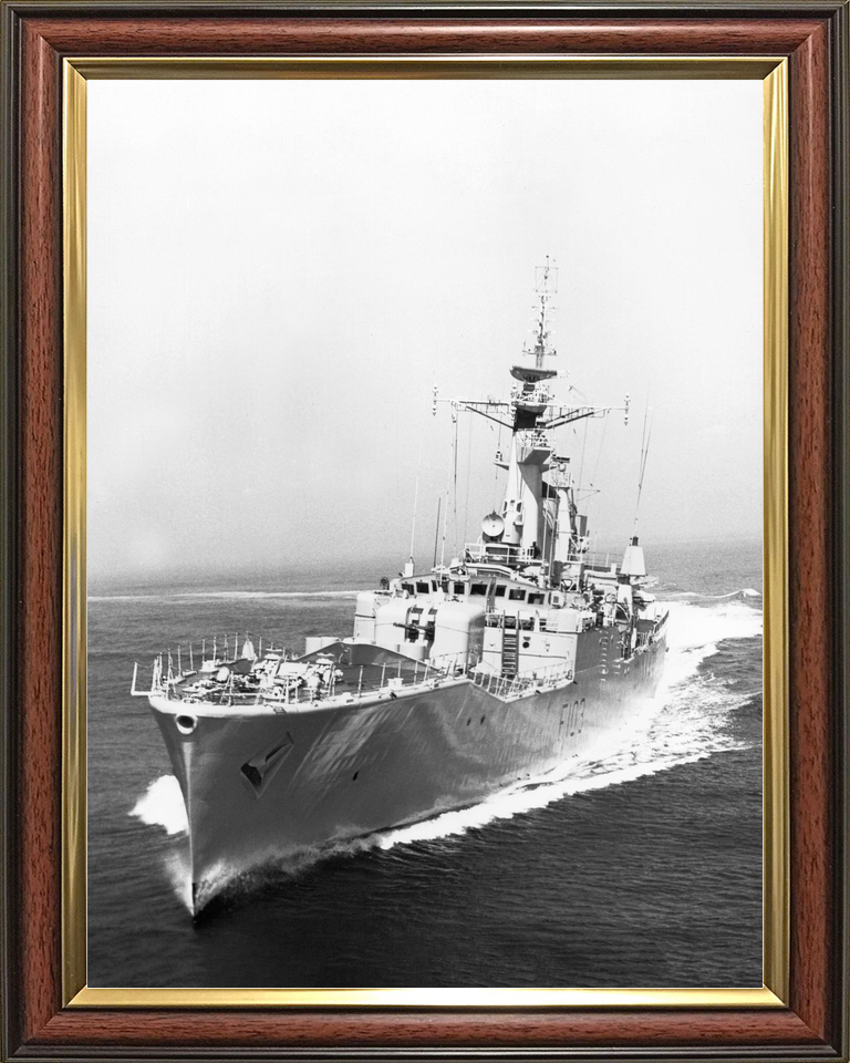 HMS Lowestoft F103 Rothesay Class Frigate 1970 Photo Print - Posters, Prints, & Visual Artwork - by Hampshire Prints (image 9 of 9)