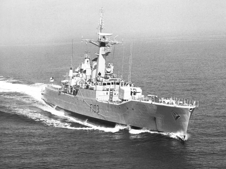 HMS Lowestoft F103 Rothesay Class Frigate 1970 Underway Photo Print - Posters, Prints, & Visual Artwork - by Hampshire Prints (image 1 of 9)