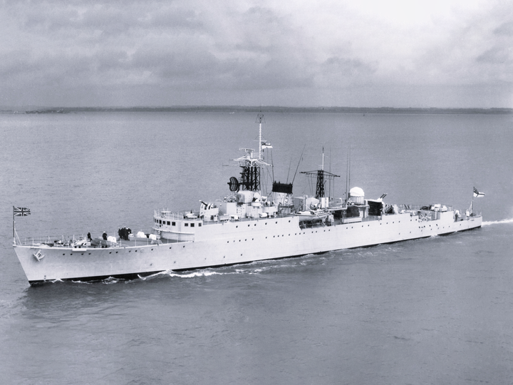 HMS Wrangler (R48) - Underway 1953 - Royal Navy W Class Destroyer Photo Print Wall Art Naval Decor UK Posters, Prints, & Visual Artwork Hampshire Prints 6 x 4 No Frame No