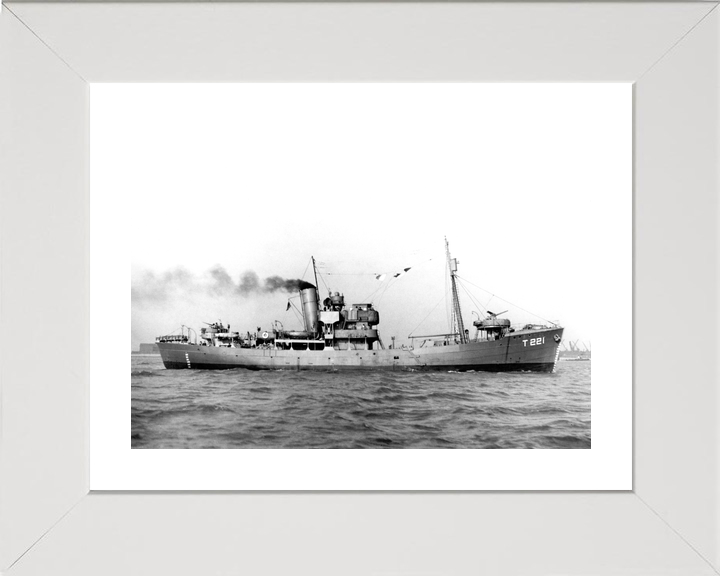 HMS Portsdown T221 Hills Class Trawler January 1942 Photo Print - Posters, Prints, & Visual Artwork - by Hampshire Prints (image 4 of 9)