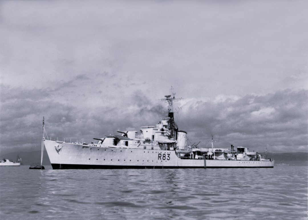 HMS Ulster (R83) Photo Print- At a Buoy 1946 - Royal Navy U Type Destroyer Posters, Prints, & Visual Artwork Hampshire Prints 6 x 4 No Frame No
