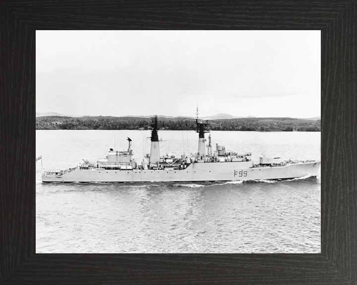 HMS Lincoln F99 Salisbury Class Frigate 1969 Photo Print - Posters, Prints, & Visual Artwork - by Hampshire Prints (image 3 of 9)