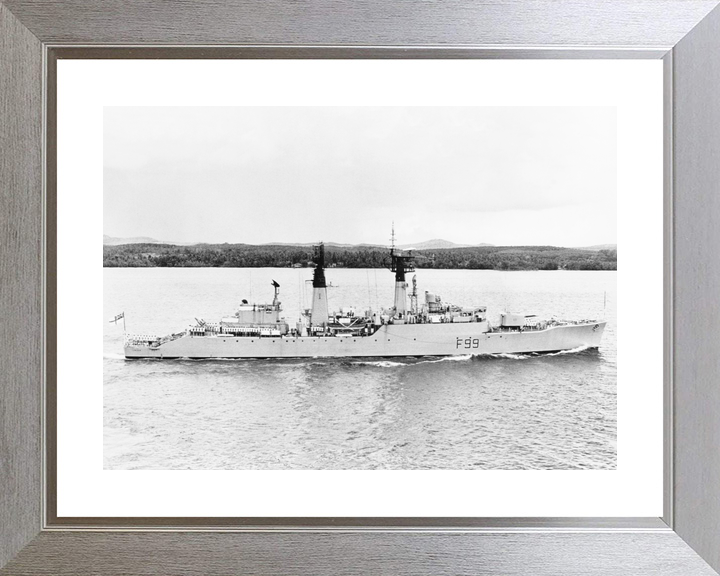 HMS Lincoln F99 Salisbury Class Frigate 1969 Photo Print - Posters, Prints, & Visual Artwork - by Hampshire Prints (image 6 of 9)