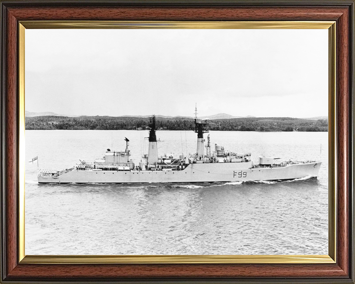 HMS Lincoln F99 Salisbury Class Frigate 1969 Photo Print - Posters, Prints, & Visual Artwork - by Hampshire Prints (image 9 of 9)
