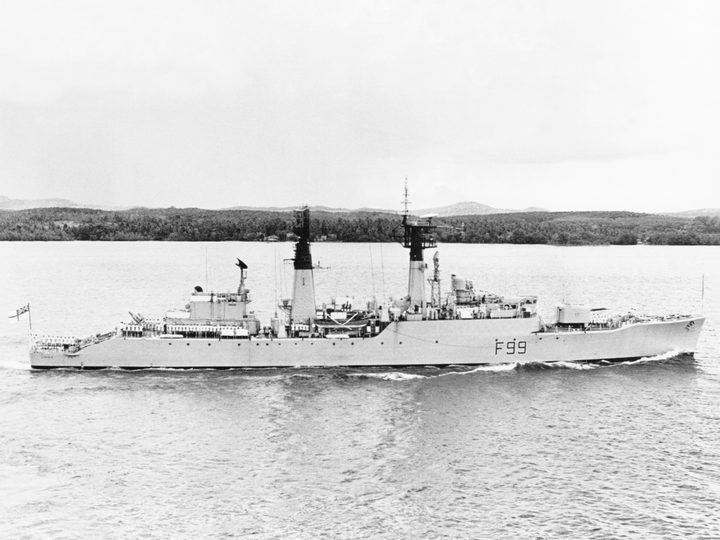 HMS Lincoln F99 Salisbury Class Frigate 1969 Photo Print - Posters, Prints, & Visual Artwork - by Hampshire Prints (image 1 of 9)