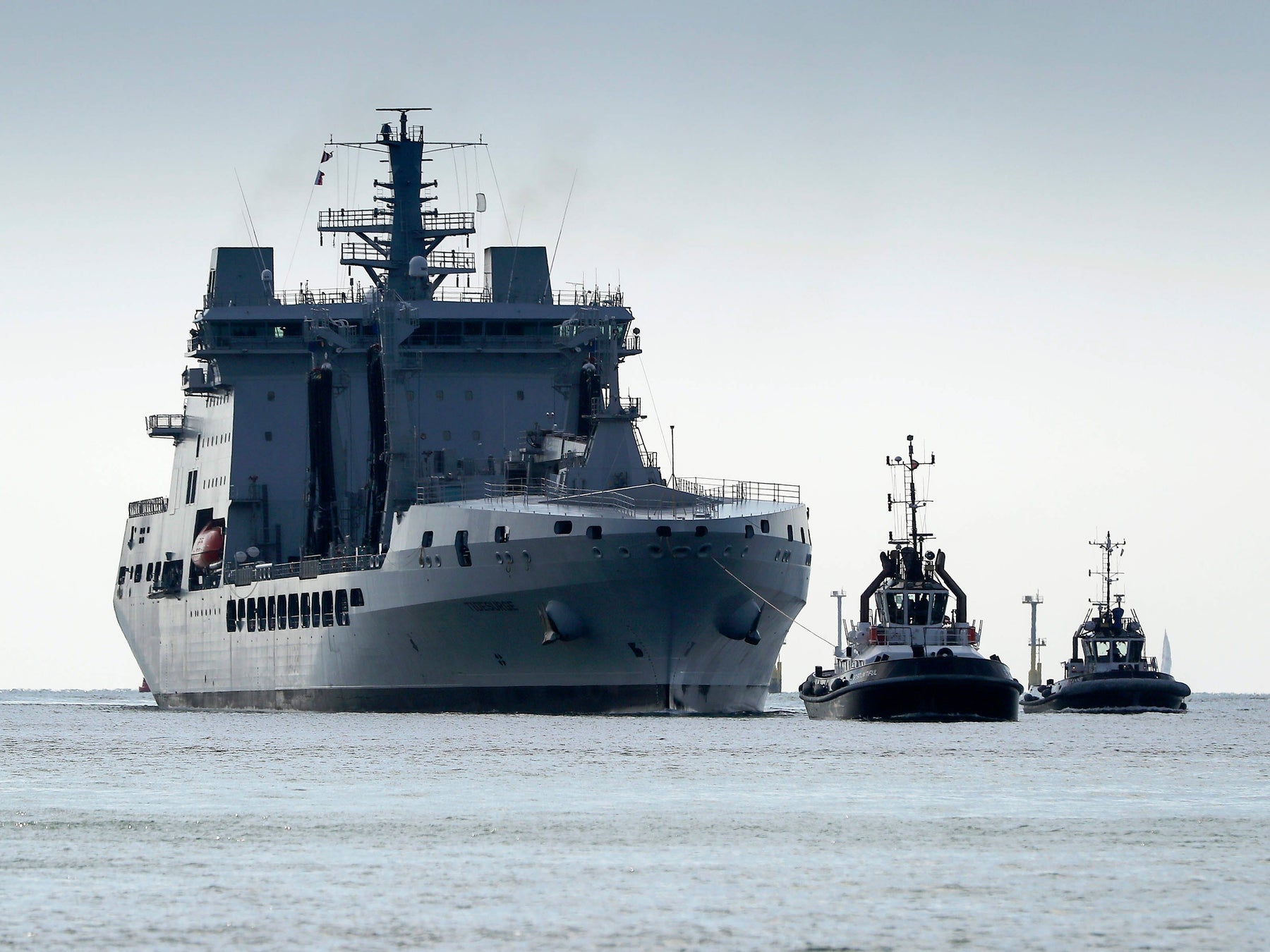 Tide Class Fast RFA Tidesurge (A138) Tide class Tanker Photo Print Entering Harbour Ro ...