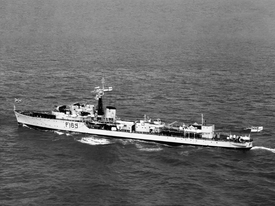 HMS Paladin F169 Type 16 Frigate 1958 Photo Print - Posters, Prints, & Visual Artwork - by Hampshire Prints (image 1 of 9)
