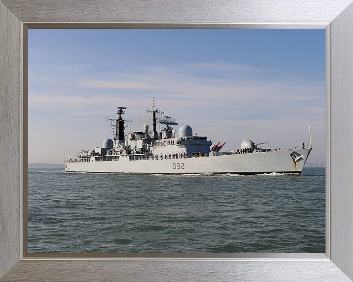 HMS Liverpool (D92) Photo Print - Entering Portsmouth - Royal Navy Type 42 Destroyer Hampshire Prints 10 x 8 Silver Frame No